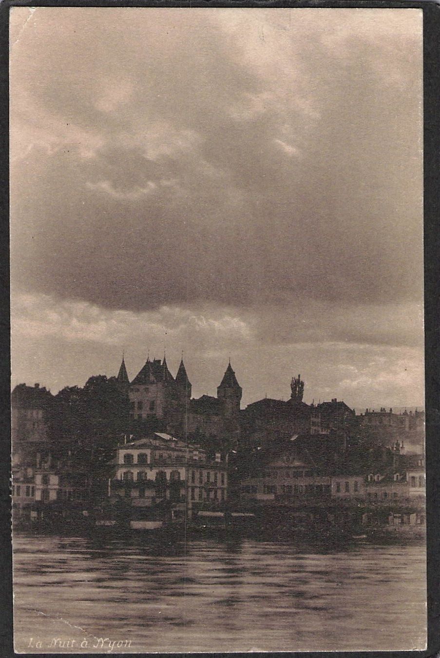 Cartoline postali: ,La Nuit à Nyon , 1918 – Usato da Reichenburg venduto da ibiza18