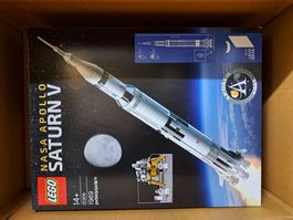 LEGO 21309 NASA Apollo Saturn V