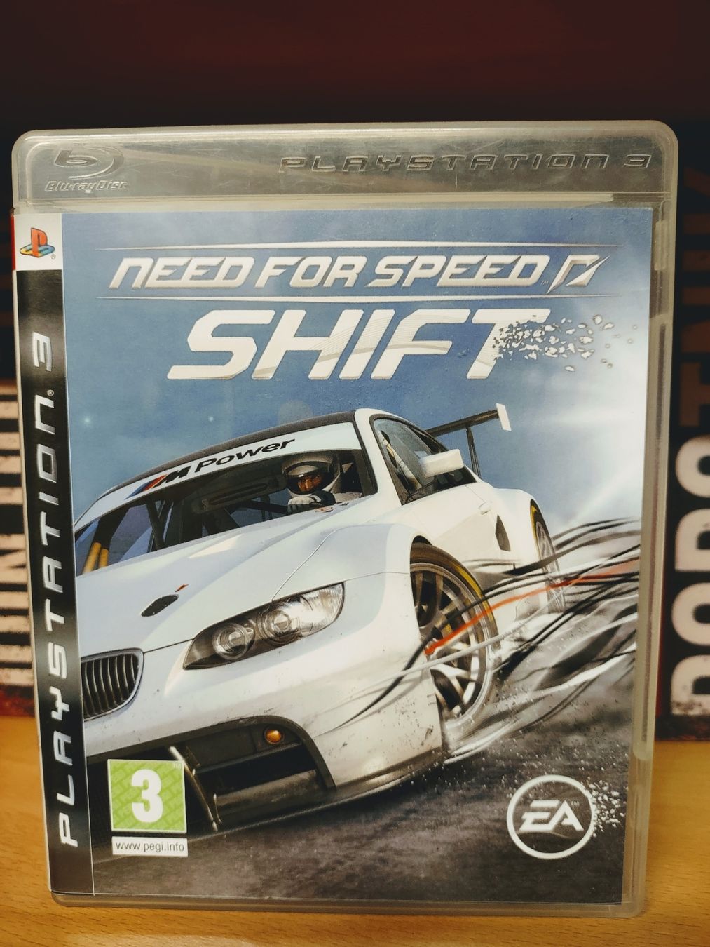 Sony Giochi: Need for Speed Shift PS3 - Course et Adrénaline  – Usato da fribourg venduto da GameSpot