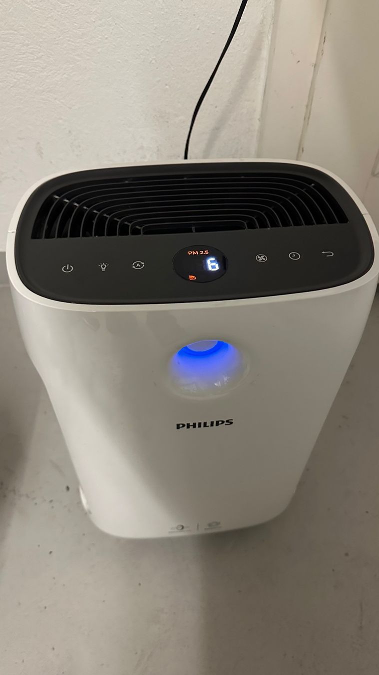 Philips Purificatori d'aria: Air purifier Philips AC2887/10 – Usato da Winterthur venduto da Iryna_Valerii 1