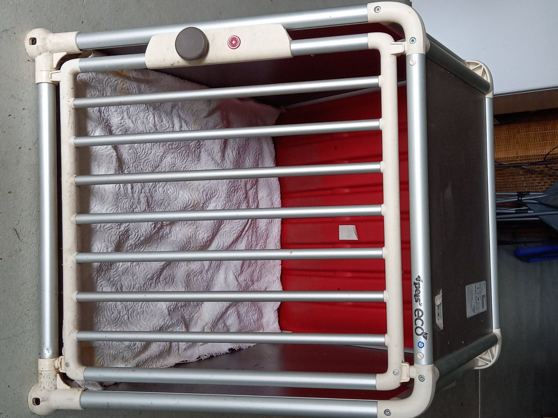 Gabbie, trasporto & Sicurezza: Hundebox für Auto – Usato da Riggisberg venduto da fre_9gjq 1