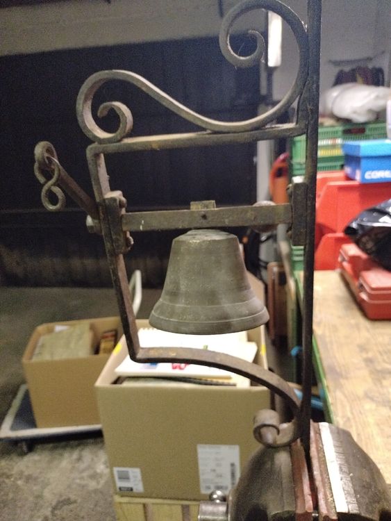 CLOCHE ANCIENNE EN bronze ou laiton avec support style dubois EUR 8,00