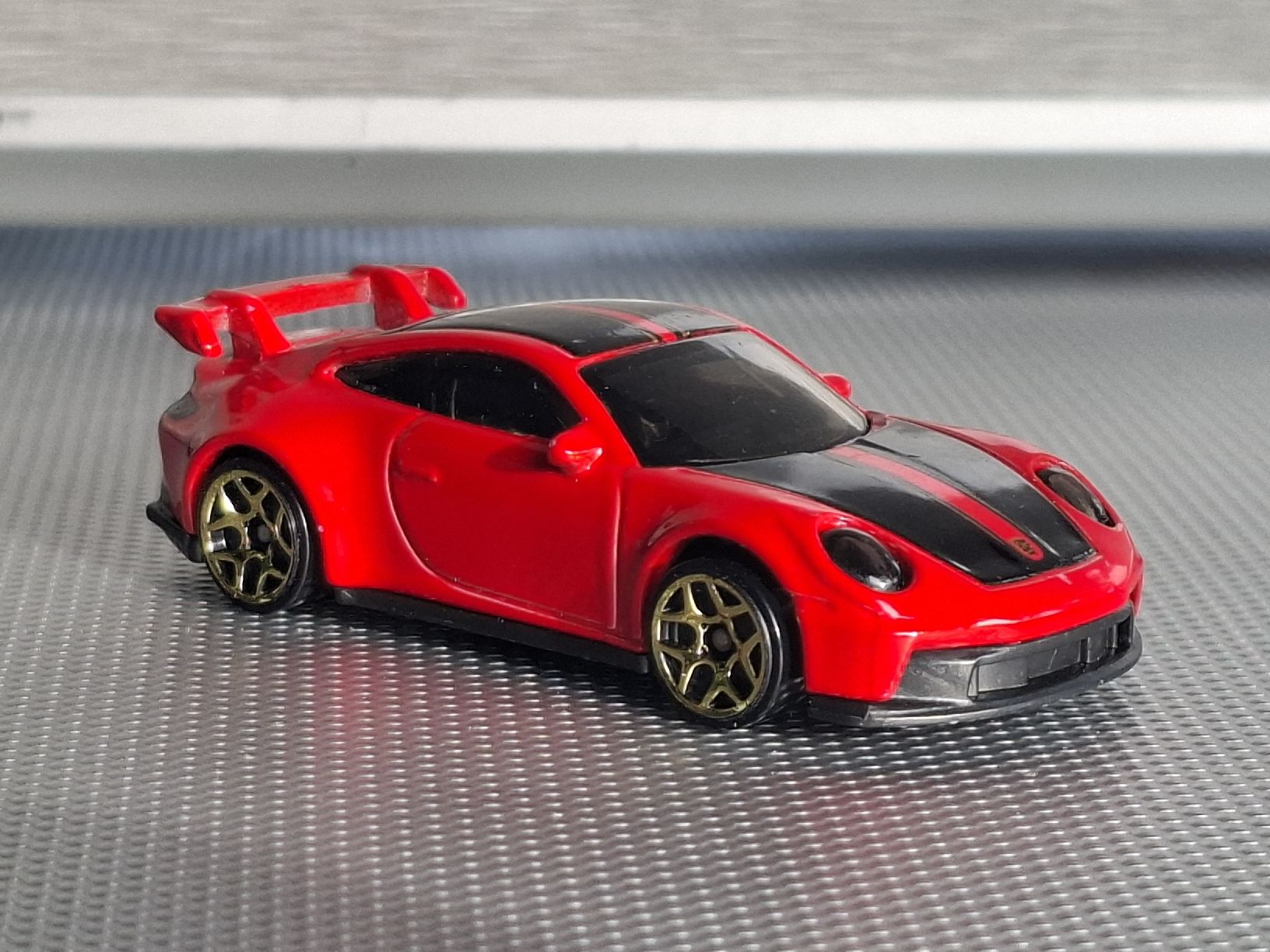 Hot Wheels Modellini d'auto: HOTWHEELS PORSCHE 911 GT3 – Usato da Reinach BL venduto da vwbora75 2