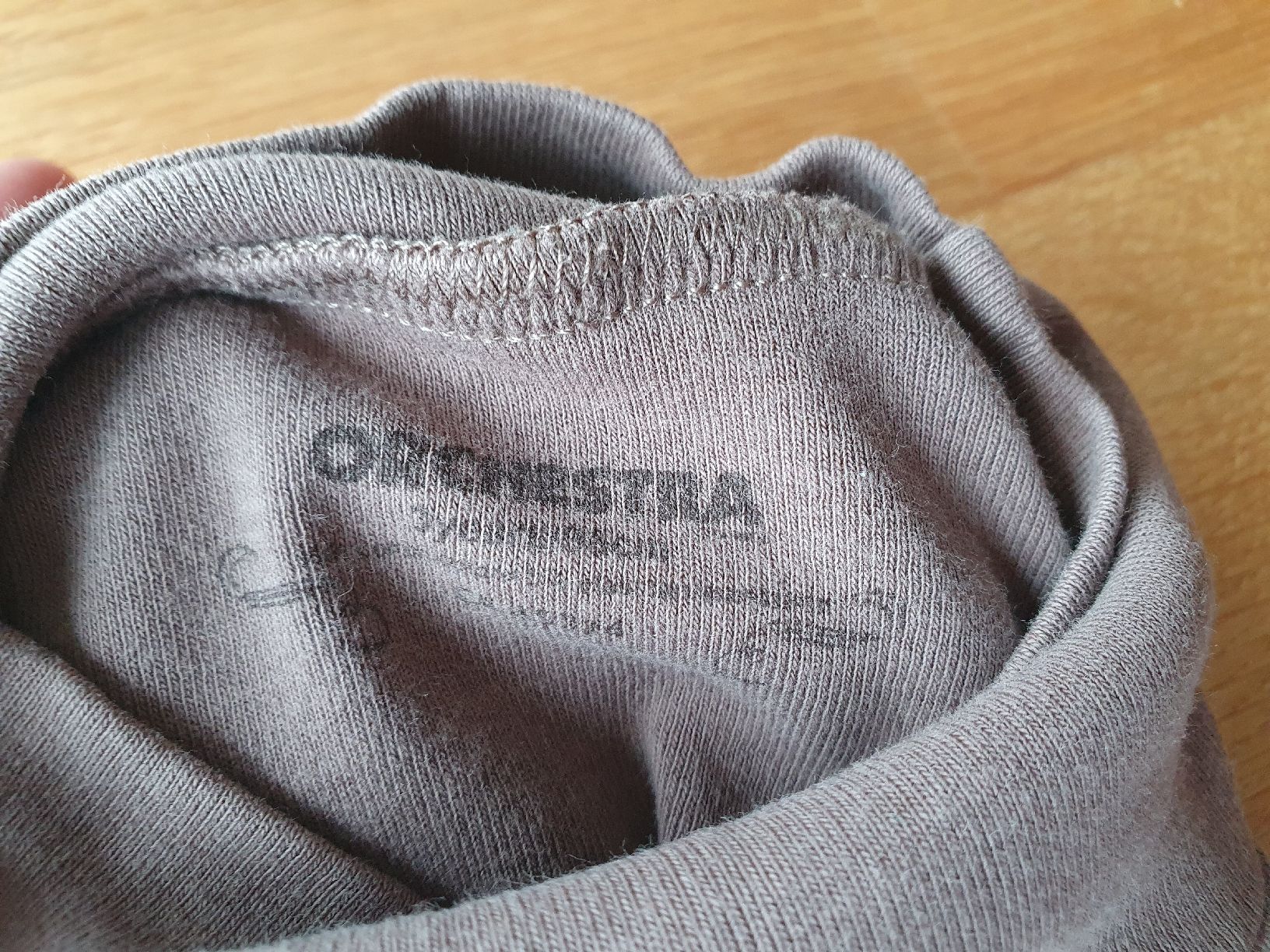 Pullover & Sweatshirts: Rollkragen Shirt Gr. 98 – Gebraucht aus Villars-sur-Glâne von richardette 3