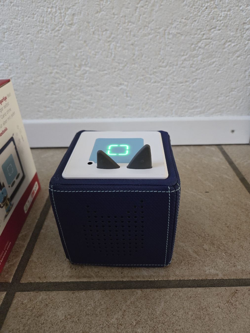 Tonies Giocattoli: Toniebox 1 navy blau – Usato da Matzendorf venduto da chicaela 2