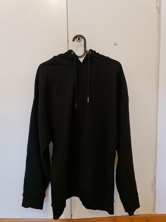 Maglioni & Felpe: Schwarzes Hoodie – Usato da St. Gallen venduto da RGB88