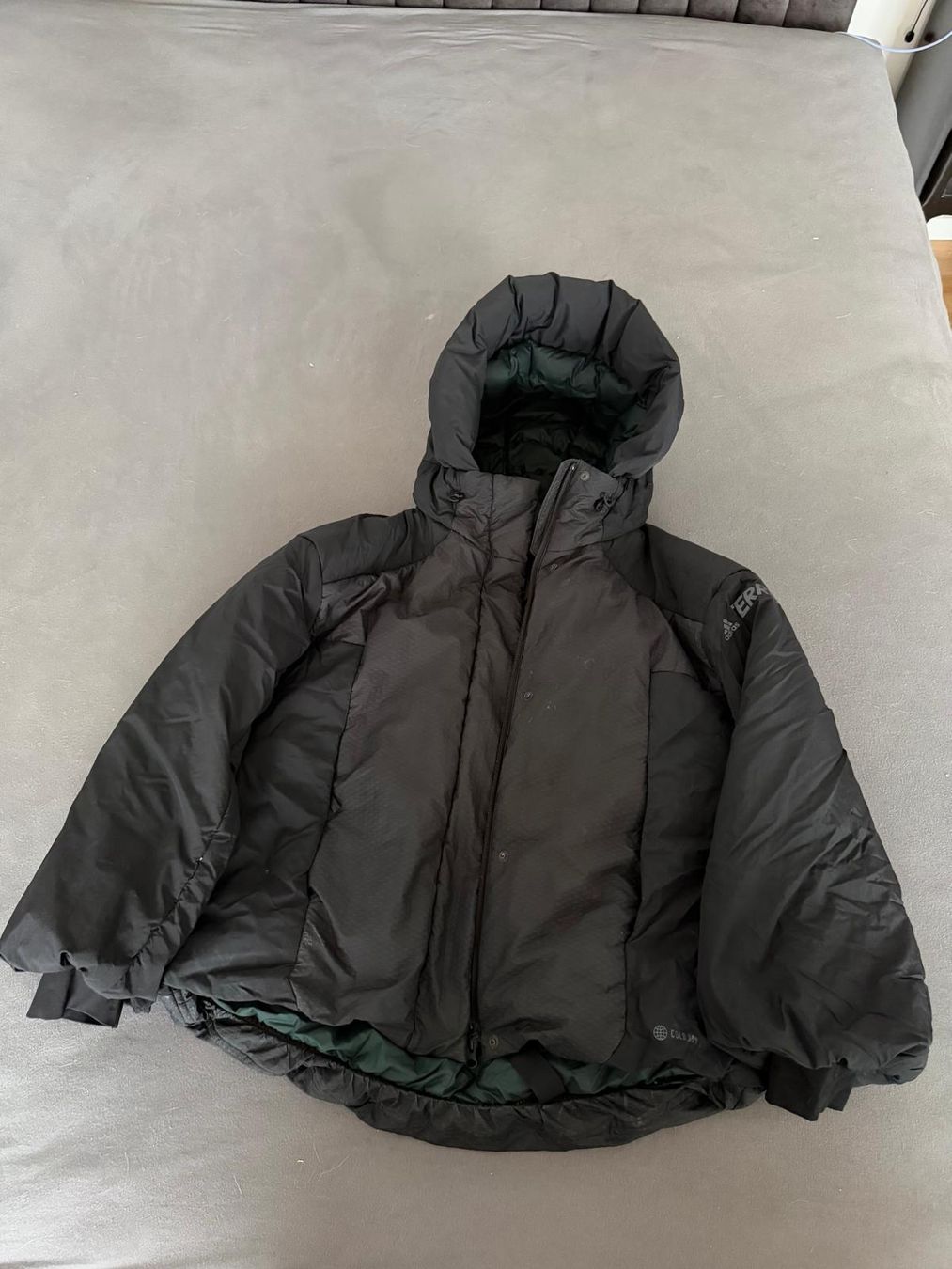 Adidas Giacche: Adidas Terrex Daunenjacke, Grösse M, Schwarz, Winter – Usato da Laufen venduto da Happi121