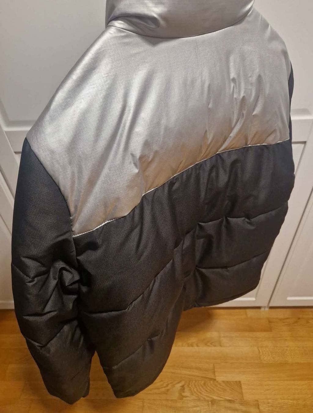 Jacken: Tommy Jeans Winterjacke metallic/black – Neu (gemäss Beschreibung) aus Rheinfelden von Fairness020 2