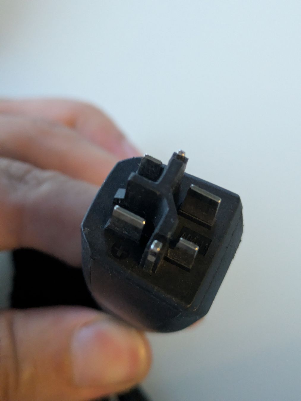 Bosch Caricabatterie: eBike Ladegerät Bosch BPC3200 2A EB12.110.016 – Usato da Basel venduto da msh_572q 5