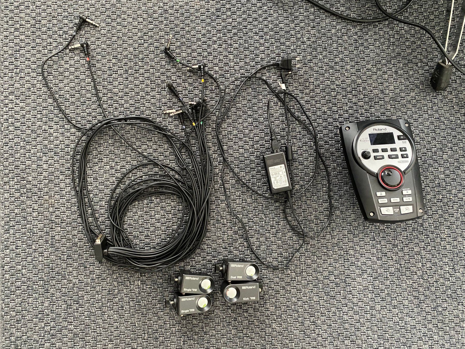 Roland Strumenti musicali: E- Schlagzeug / Roland TD-11/ Trigger – Usato da Dachsen venduto da ColdChisel 3