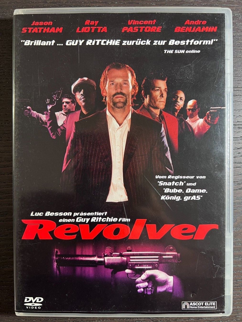Tutti i DVDs: Revolver – Usato da Zürich venduto da FilmFreunde