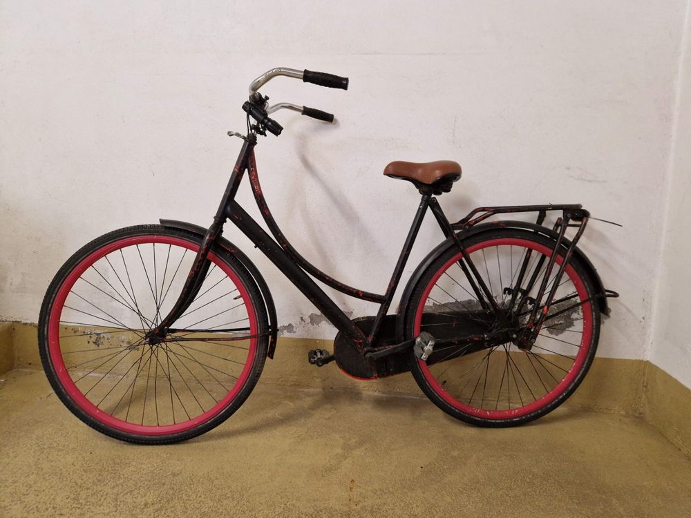 holland vintage bike