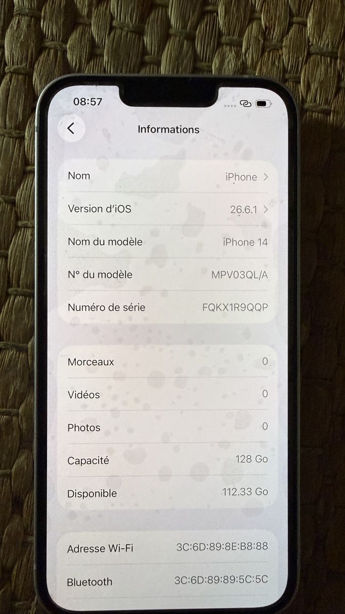 Apple Telefoni cellulari / Smartphones: iPhone 14 blanc 128gb – Usato da Nyon venduto da Ungaru 1