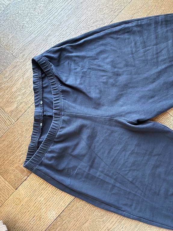 Pantalons: Subdued Stoffhose XS – D'occasion à Zürich par ric_r96d 3