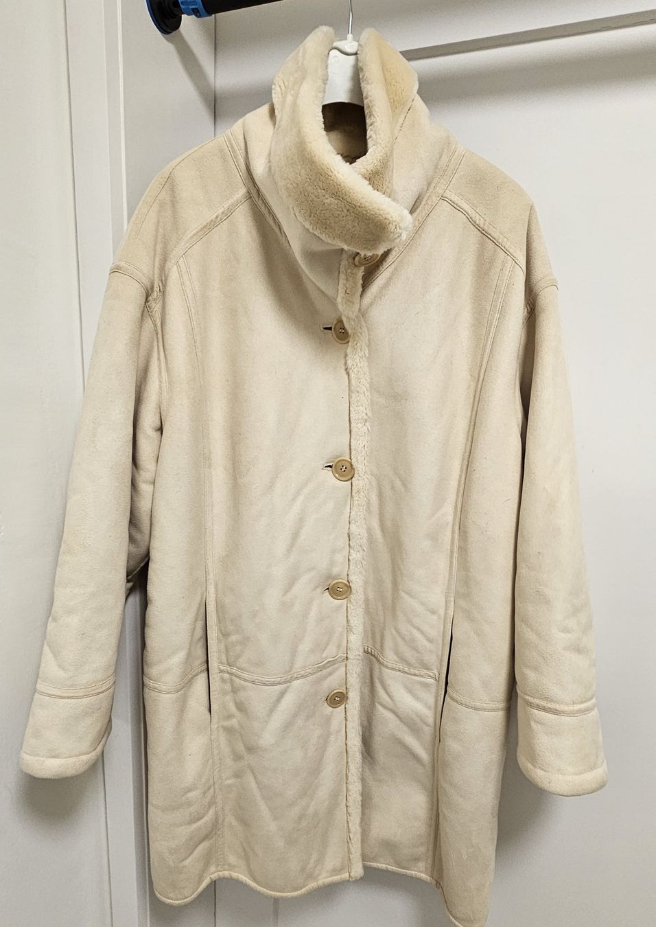 Fuchs Schmitt Cappotti: Fuchs Schmitt Mantel ca. Gr.44 – Nuovo (secondo la descrizione) da Luzern venduto da TausendD