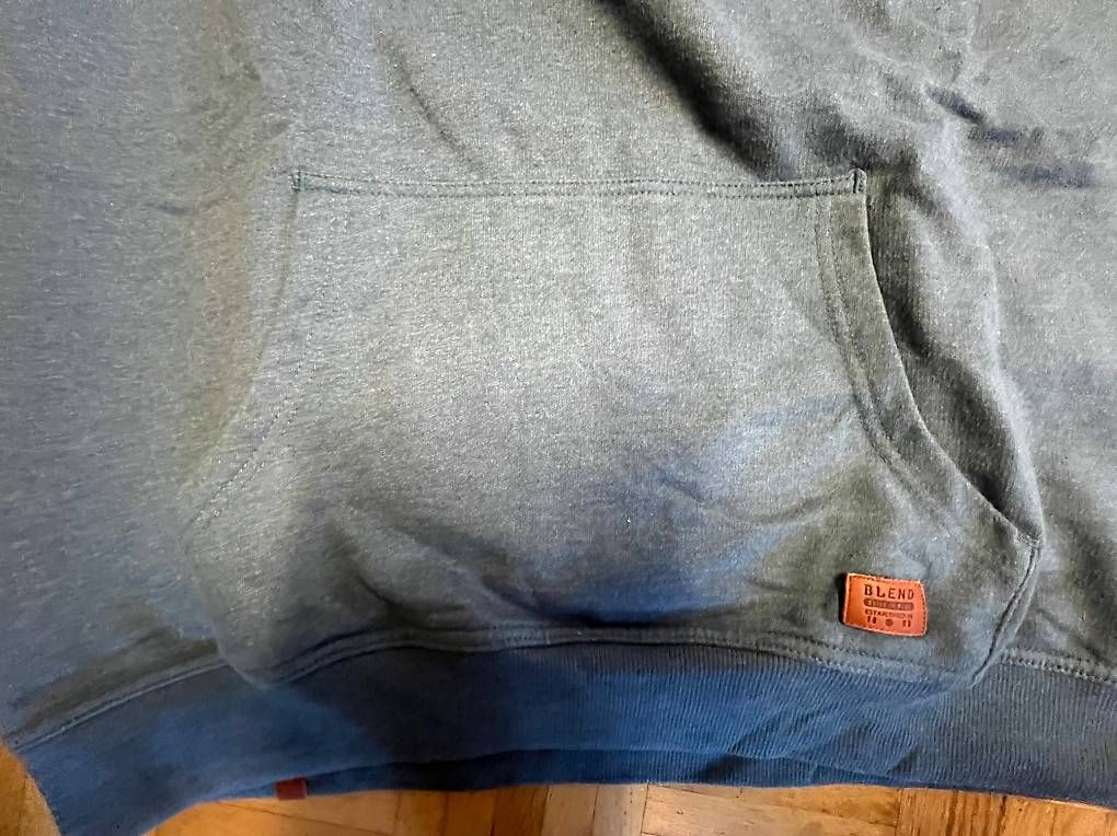 Maglioni & Felpe: Herren Kapuzen Pullover Gr. 3 XL ( NEU ) – Nuovo (secondo la descrizione) da Nottwil venduto da Frontal 1