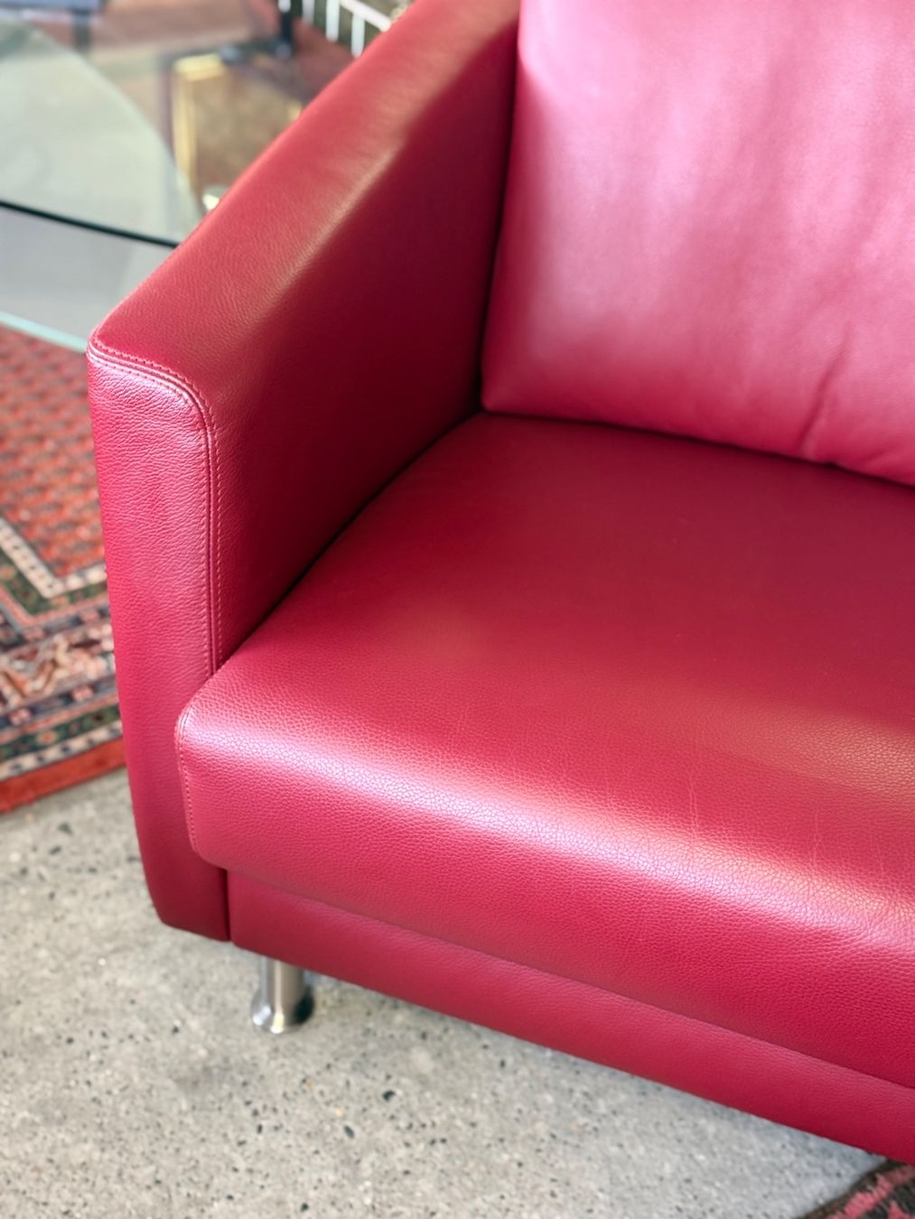Intertime Sessel: Intertime Designer-Sessel – Echtleder, Bordeaux/Rot – Gebraucht aus Klingnau von Umweltklinik 1