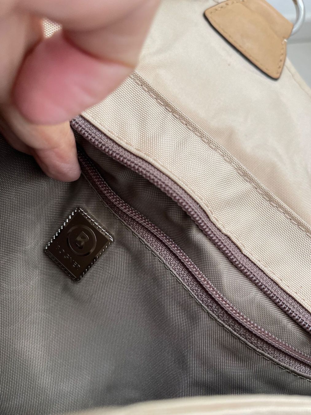 Bogner Taschen für Damen: BOGNER ORG TASCHE VINTAGE NEUWERTIG – Gebraucht aus Gutenswil von yneB1943 3
