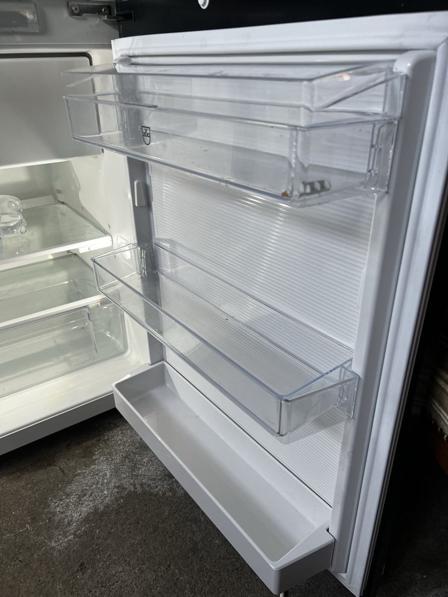 Réfrigérateurs: Kühlschrank V-Zug – D'occasion à Trasadingen par Kaffee.mann 2