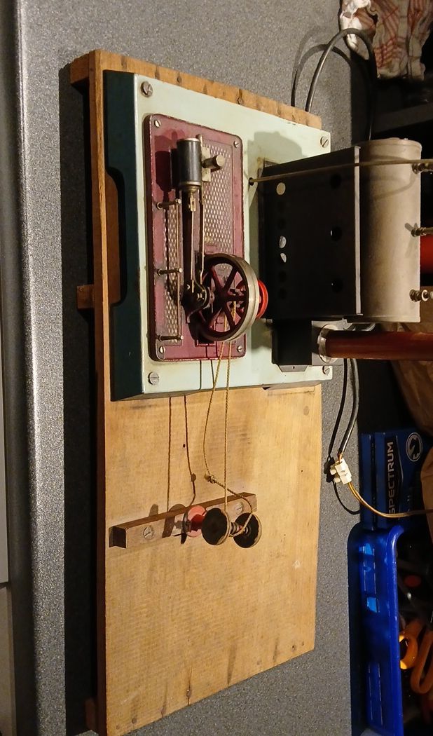Kit di modellismo & Modellini statici: Machine à vapeur ancienne – Usato da Corcelles-Payerne venduto da evalyne