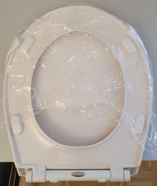 WC-Sitz Aus Duroplast Mit Sanfter Absenkautomatik – Leise & Einfach Zu Reinigen