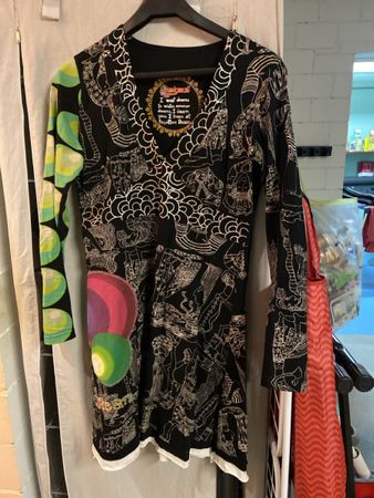 Desigual Kleid schwarz bunt bedruckt wie neu