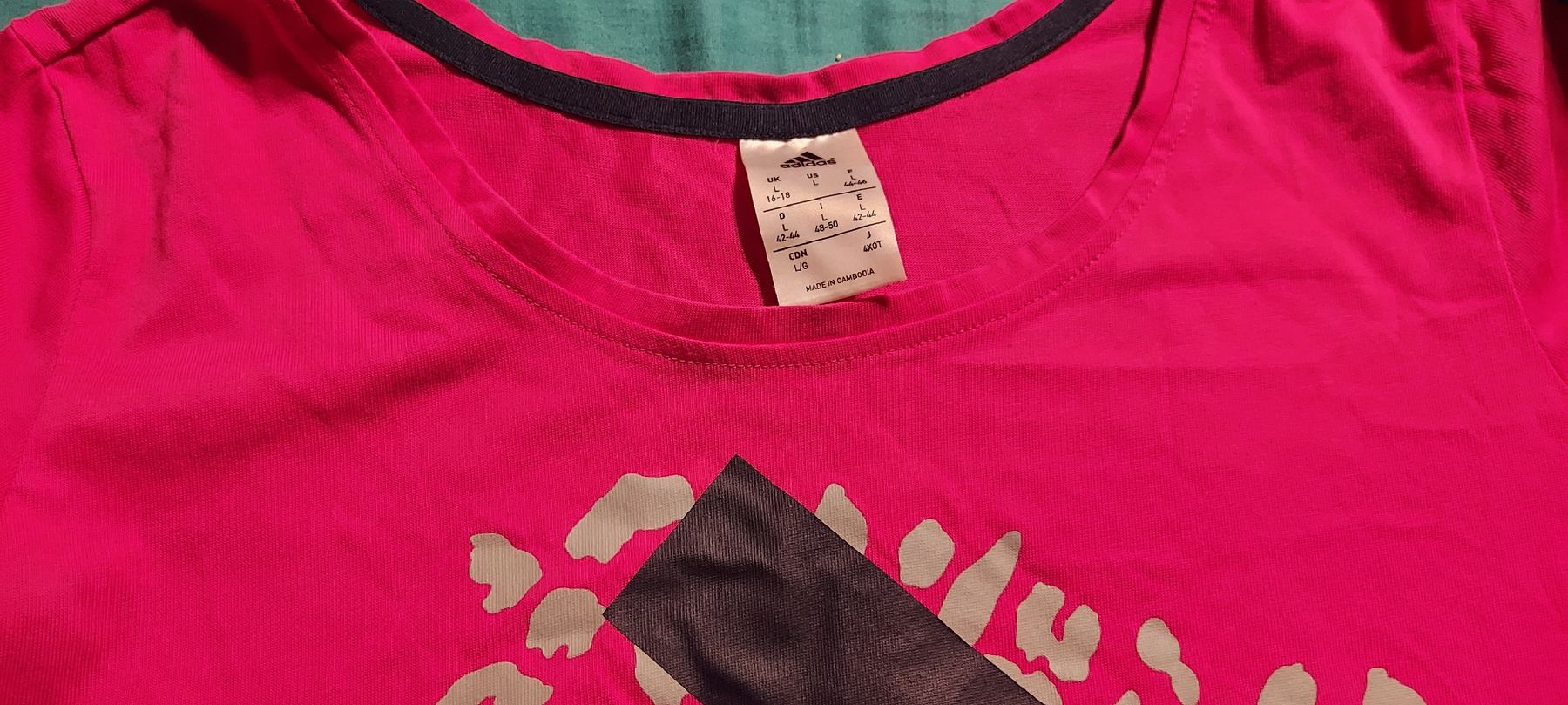 Adidas T-shirt: Adidas & Puma T-Shirts – Nuovo (secondo la descrizione) da Liestal venduto da swary007 2