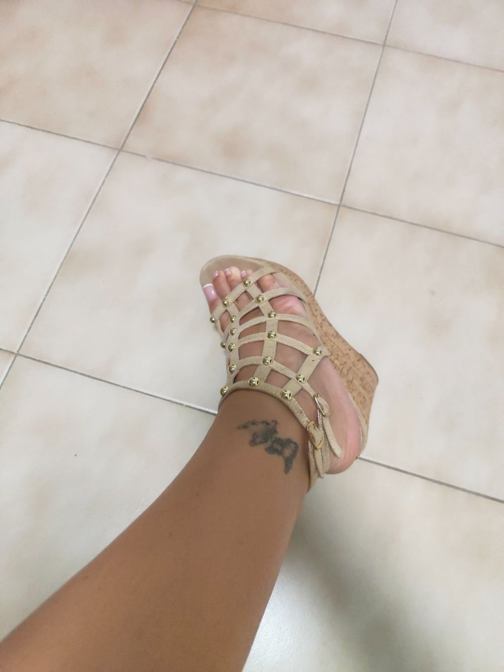 Guess Scarpe da donna: Zeppe Guess misura 39 – Usato da Coldrerio venduto da ivi_g8gb 5