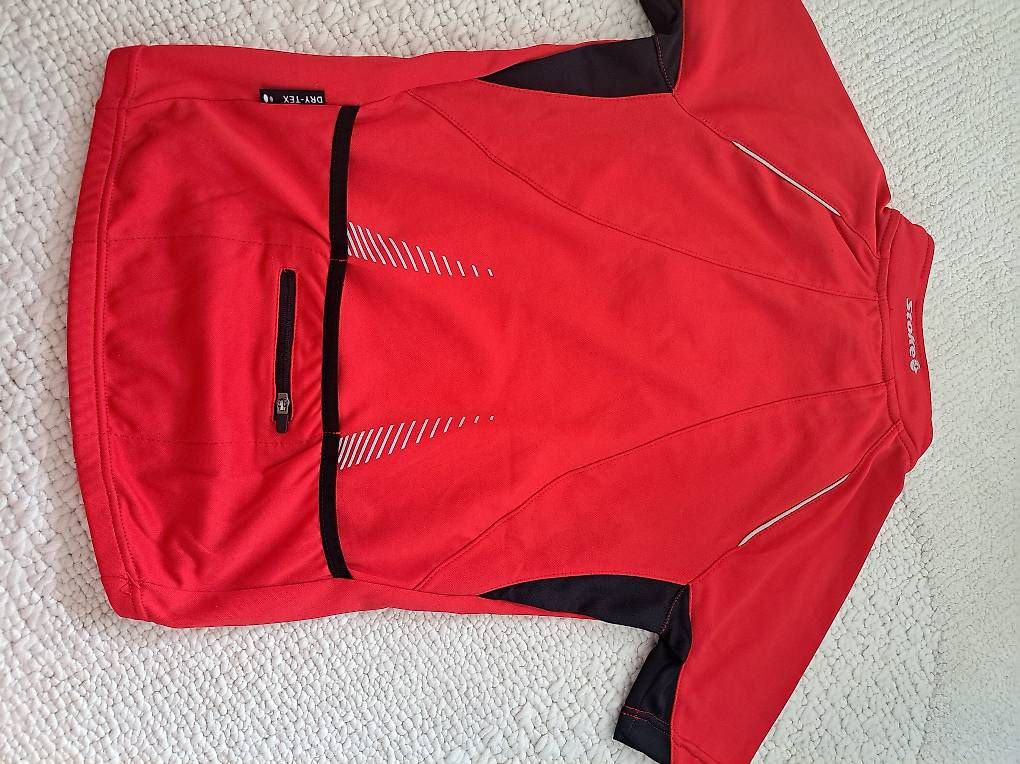 Lotti & Set di vestiti: Bikeshirt/hose Gr. 128 – Usato da Plons venduto da lor_85mv