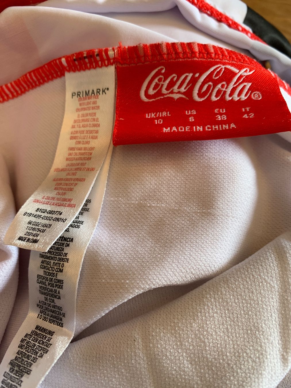 Costumi da bagno & Bikini: Joli maillot de bain Coca-Cola taille 38 – Usato da MEYRIN venduto da Gwendo10 2