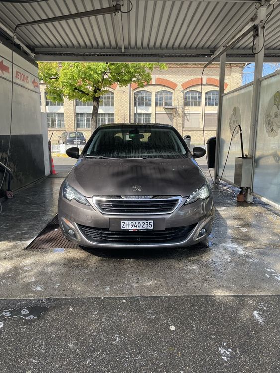 Peugeot 308 1.2 THP -2014-