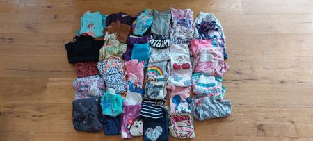 39-Teiliges Kinderkleider Paket, Grösse 122