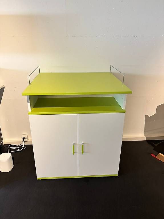 Tables à langer & accessoires: Wickelkommode – Neuf (Voir description) à Zweisimmen par ERufener