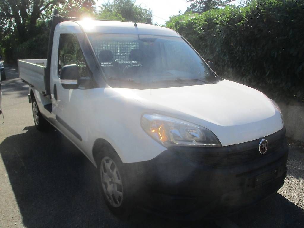 Veicoli commerciali: fiat doblo 1.3 MJ  – Usato da petit lancy venduto da pilex01 1