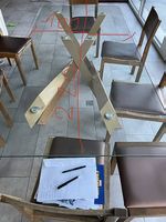 Table bois verre avec 6 chaises en bois 