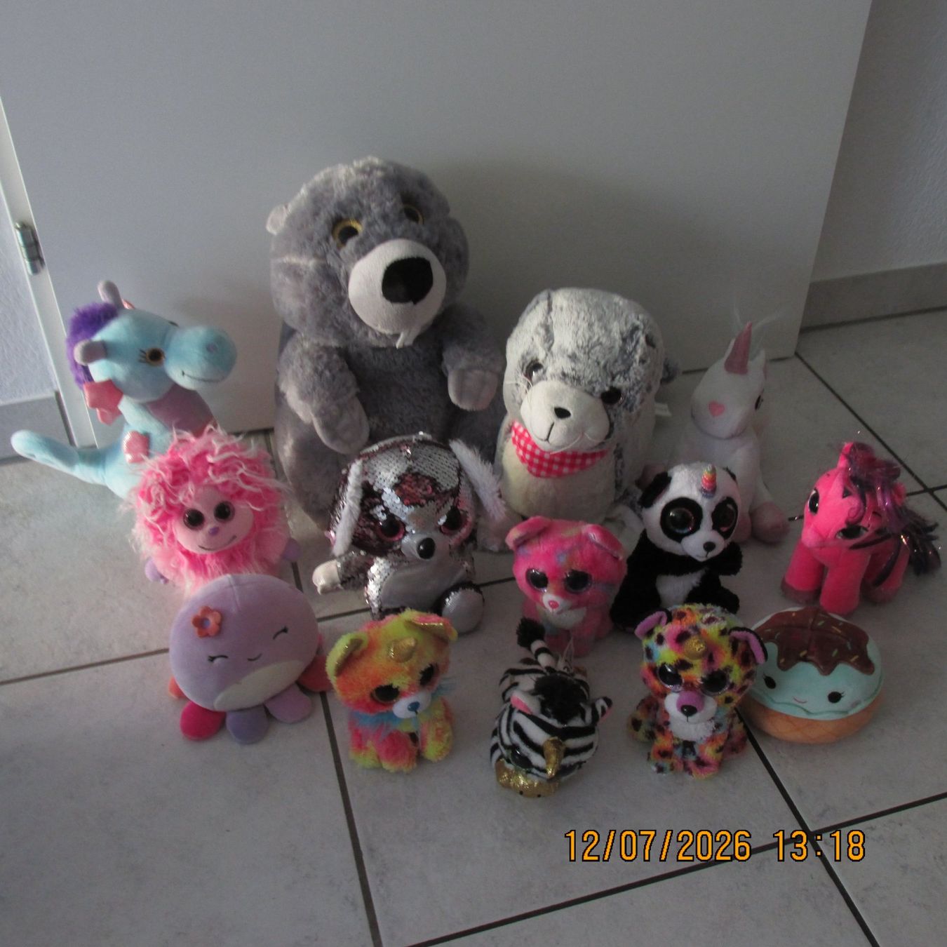 Jouets: Stofftiere Set gem. Bilder 14 Stk. – D'occasion à Galgenen par Forflowers