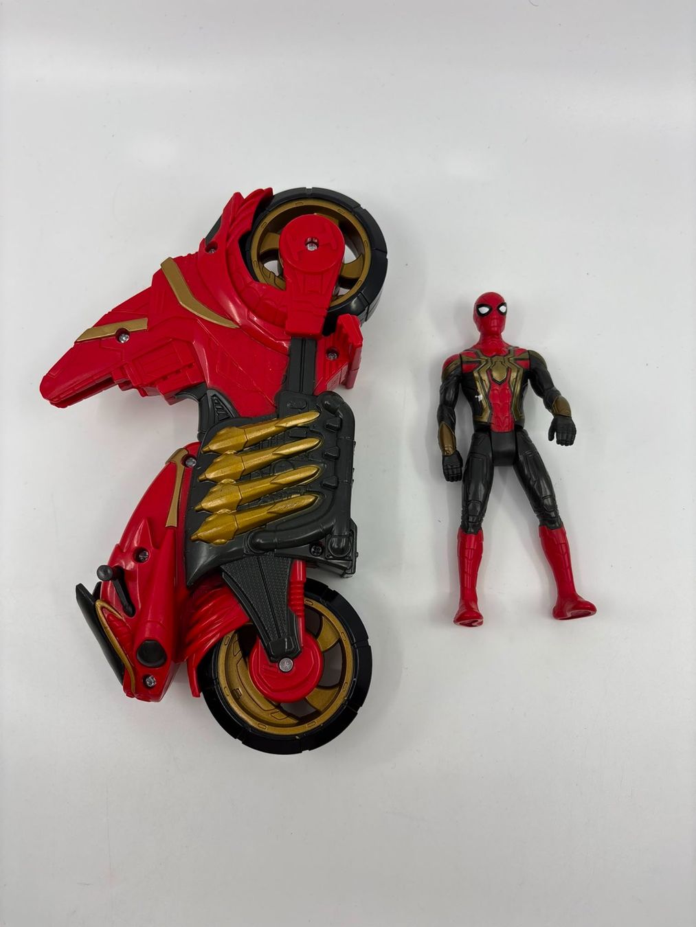 Statuette: Hasbro Marvel Spider-Man Figur – Usato da Herisau venduto da Seyashop1 3