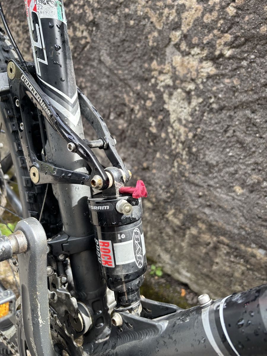 Trek Biciclette: Trek Mountainbike Fully vollgefedert – Usato da Männedorf venduto da Qurop 1