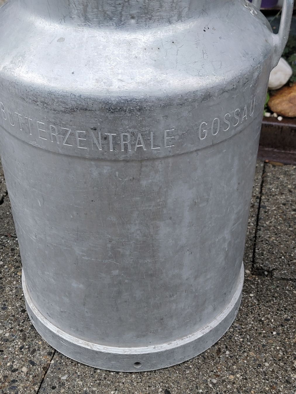Autres articles pour la maison: Milchkübel 40 Liter – D'occasion à Sils im Domleschg par platin01 1