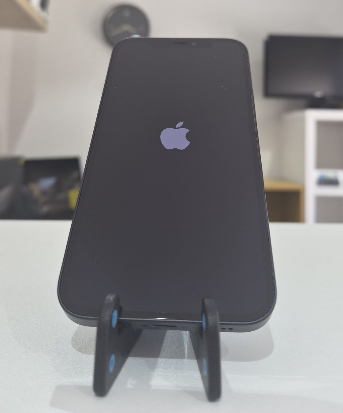 Apple Handys / Smartphones: Apple iPhone 12 – Neu (gemäss Beschreibung) aus Chatel-St-Denis von Teck7 1
