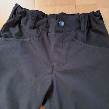 Reima Softshell Hose schwarz Grösse 140 neu