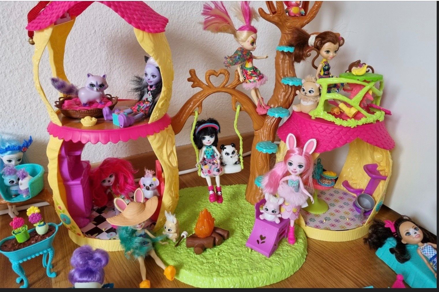 Giocattoli: Enchantimals Kollektion/Set – Usato da Gampelen venduto da Sahe 1