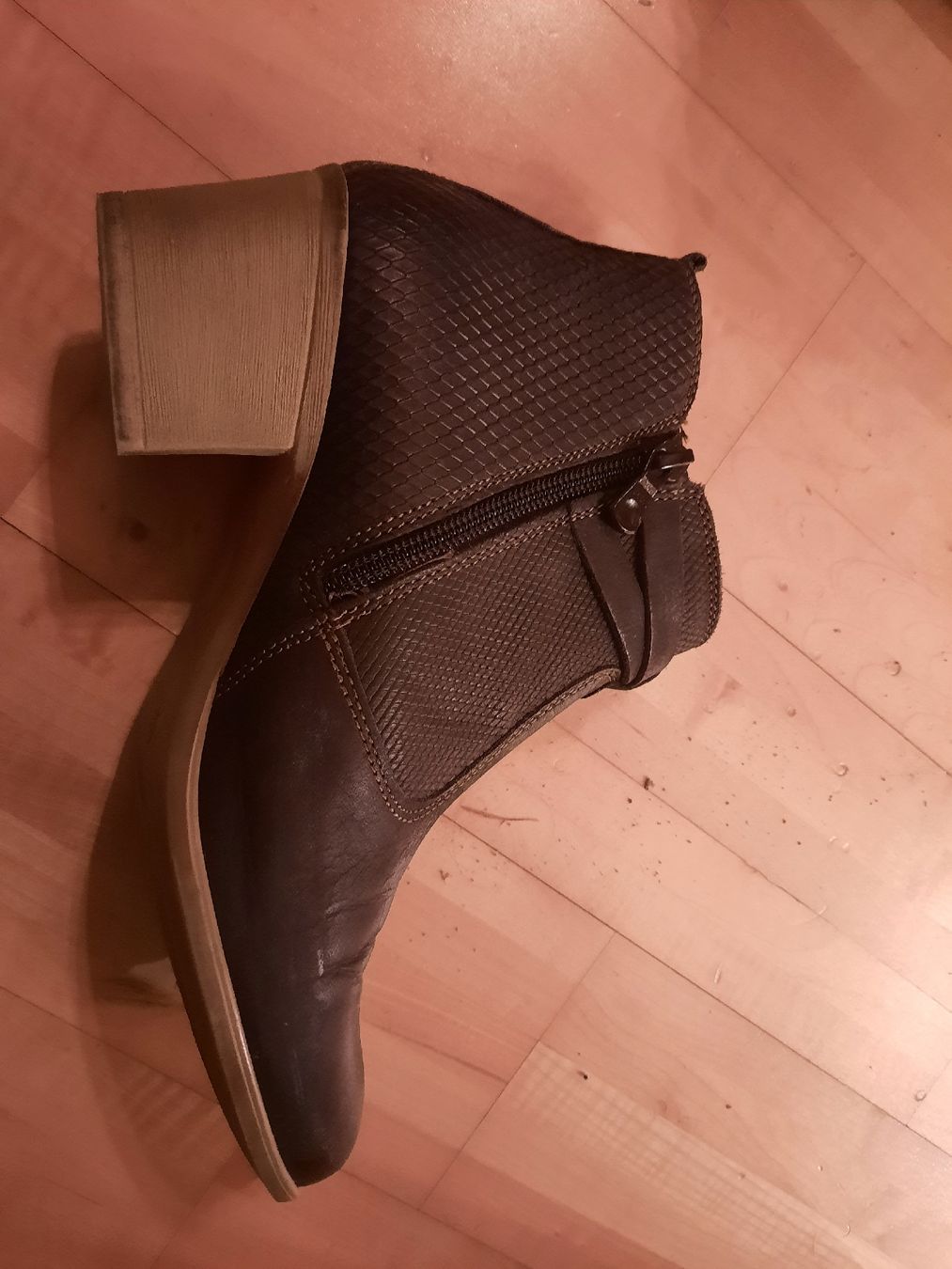 Chaussures femmes: Damen Stiefeletten, Grösse 37 – D'occasion à Rüti ZH par 11120 2