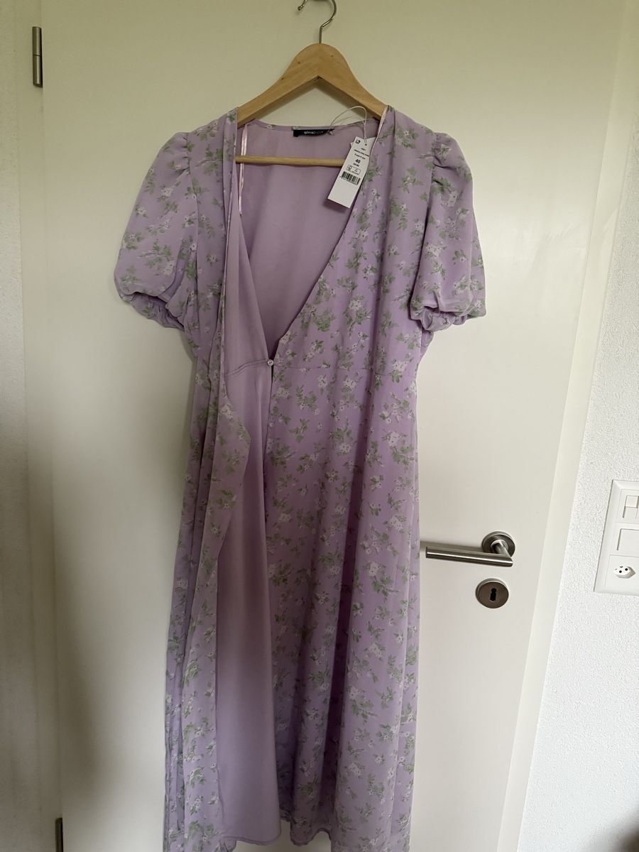 Vestiti: Wickelkleid Gr 40 – Nuovo (secondo la descrizione) da Muolen venduto da Jassii97
