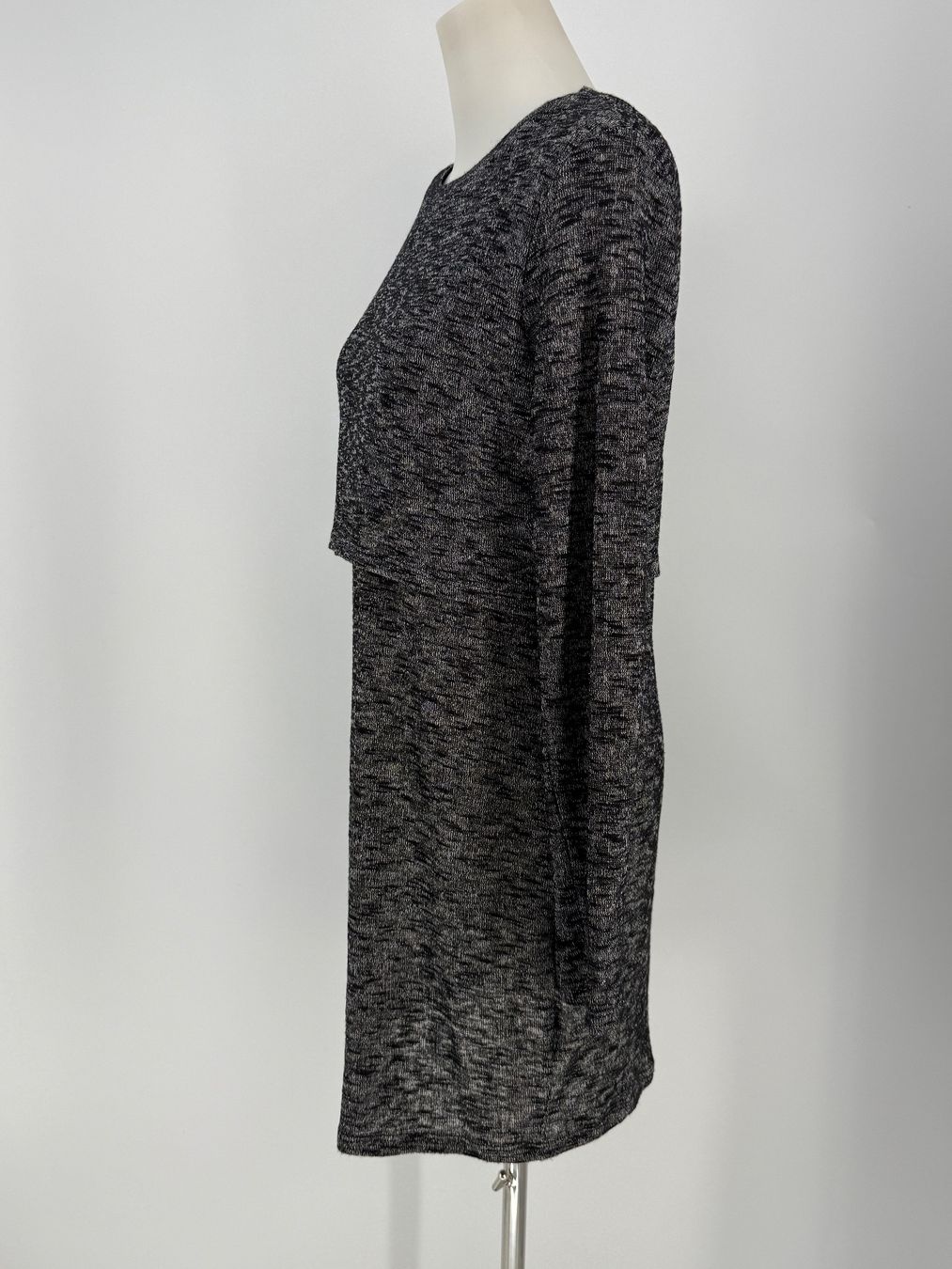 H&M Robes: Strickkleid Gr. 42 von H&M – D'occasion à Auenstein par moin. 1