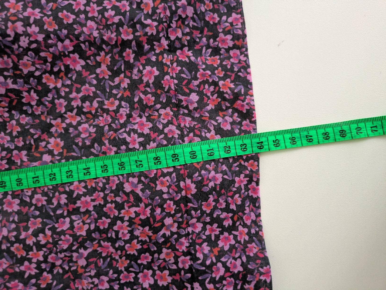 Blusen: Lindex Bluse, Grösse XL, Blumenmuster – Gebraucht aus Rorschach von olg_5qq2 3