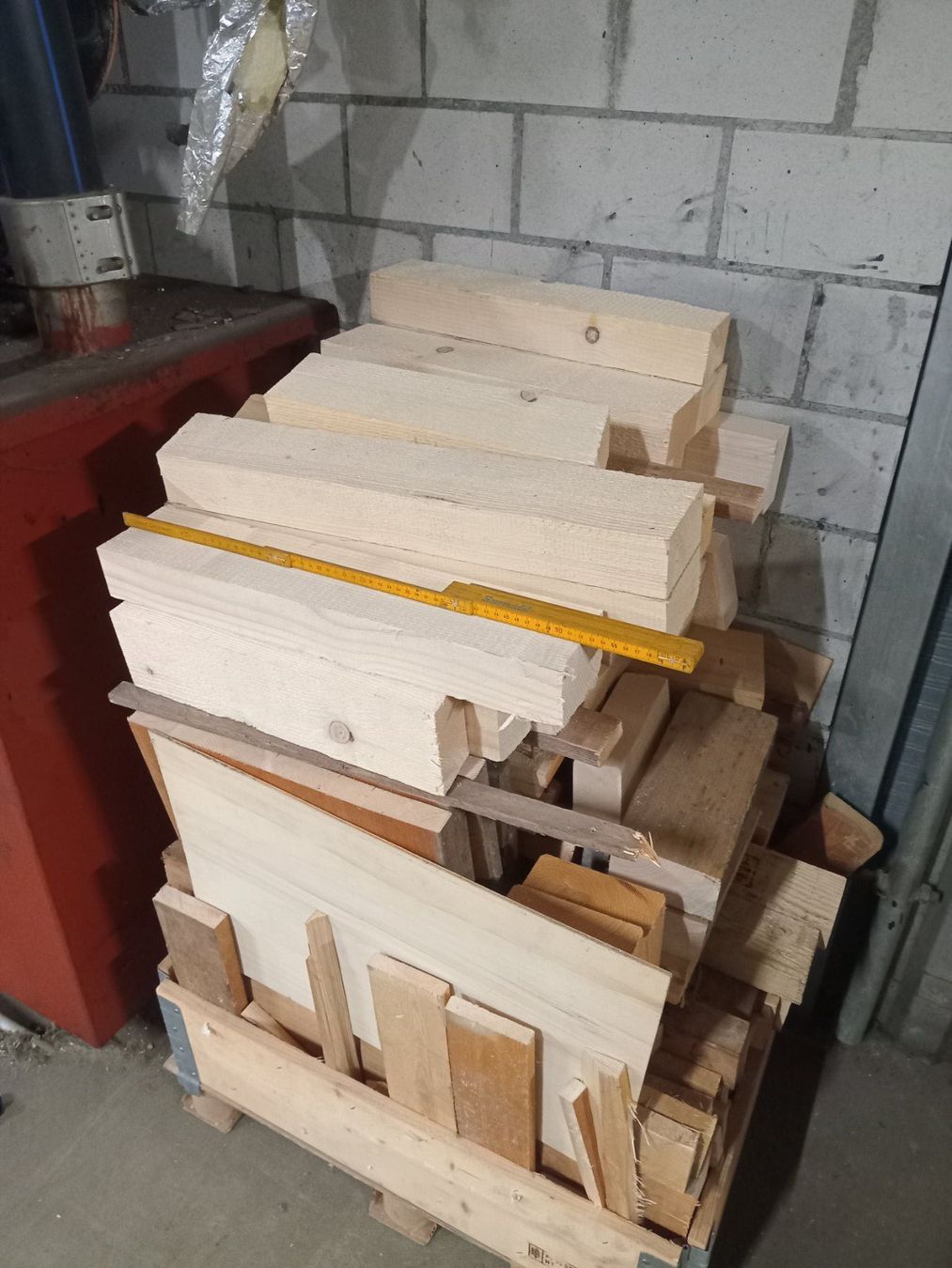 Articoli in legno: Brennholz Feuerholz – Usato da Obergösgen venduto da typ_qb9v 2