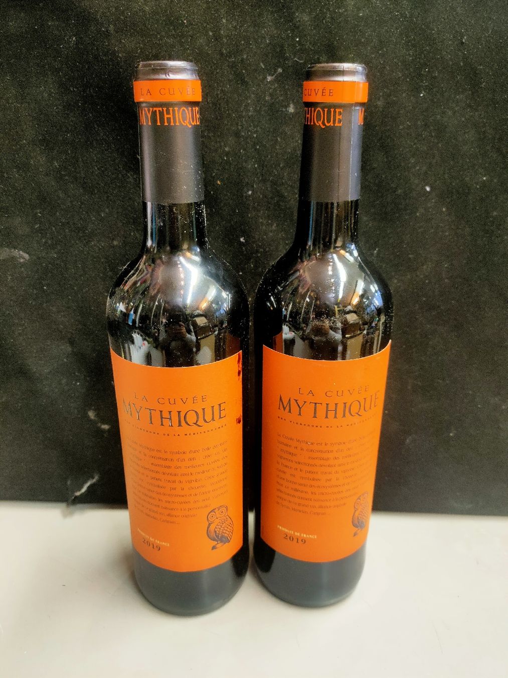 Vino: 2 BOUTEILLES LA CUVÉE MYTHIQUE 2019 – Nuovo (secondo la descrizione) da Genève venduto da Leboucheoreilles