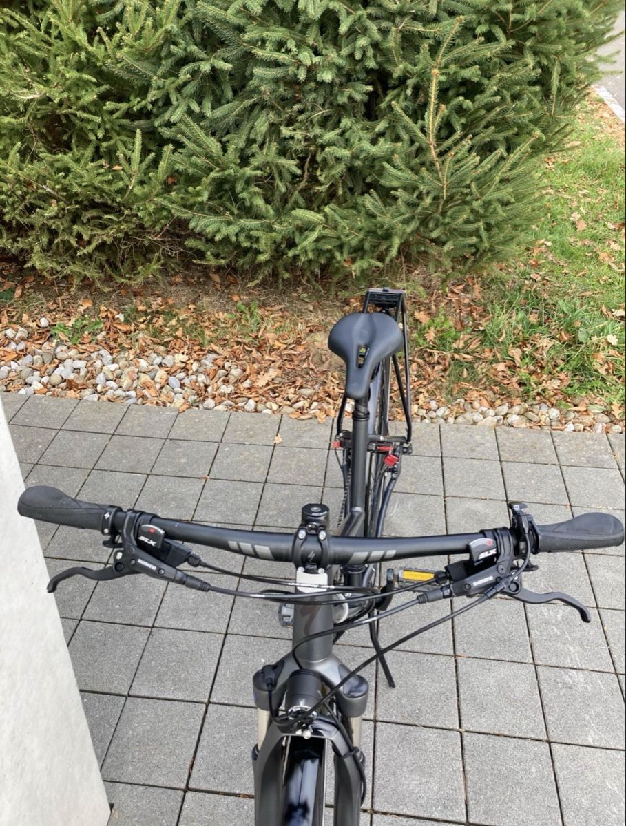 Specialized Biciclette: Tolles Damenfahrrad - Specialized Crossover Comp Disc – Usato da Meggen venduto da HepiPepi 2