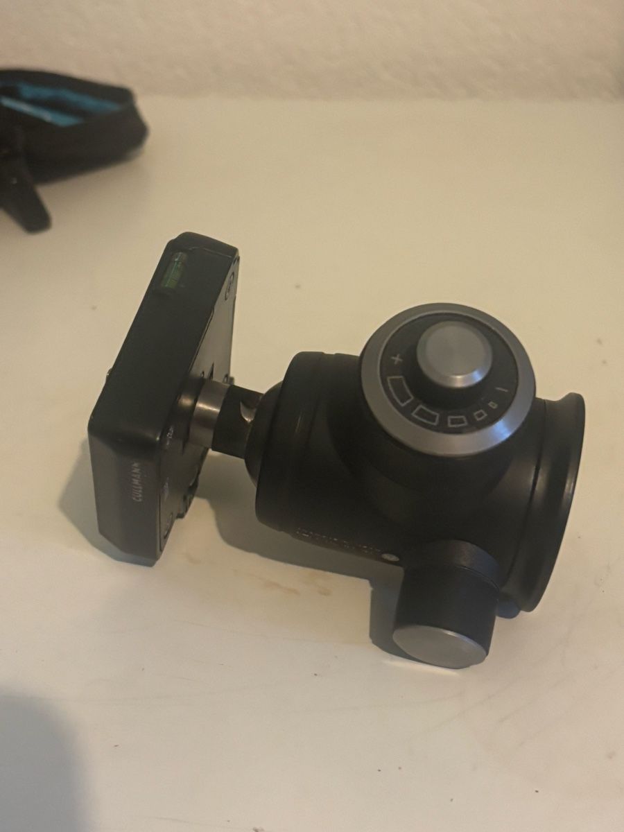 Treppiedi & Teste: Cullmann Magnesit MB4 Stativkopf mit Tasche – Usato da Plasselb venduto da fte_2kvr 2